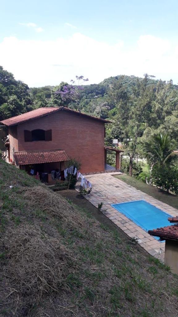 1789213d-fdf2-434e-bea0-7455e1801bb8