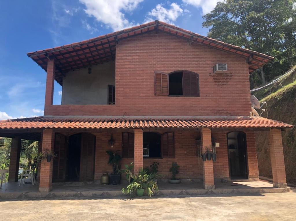 ca83087f-5981-41df-859f-d0cc83cb97c1